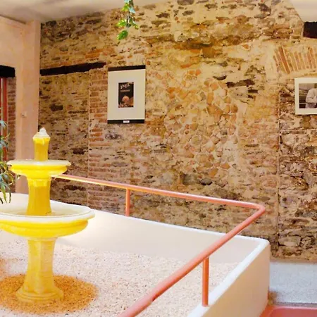 St Vincent Apartman *